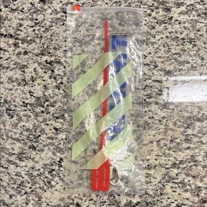 Off-White Red Zip Tie Keychain with Pale Green Diagonal Sleeve and Blue Tag
